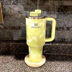 Stanley Citron Tie Dye 40oz Tumbler - excellent condition!